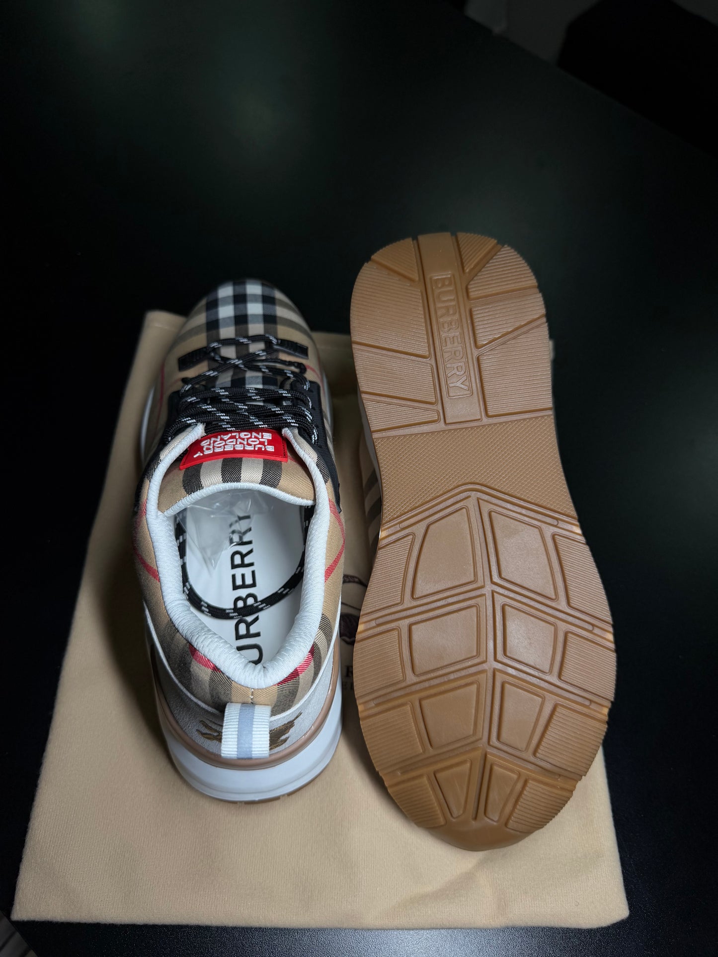 Tênis BURBERRY