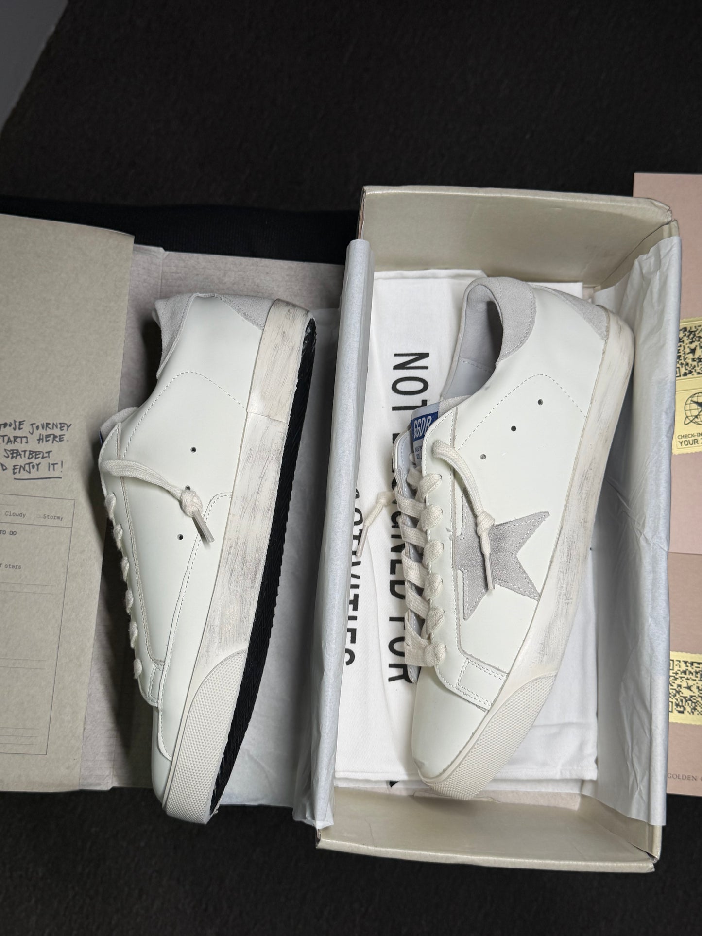 Tênis GOLDEN GOOSE Superstar de cano baixo