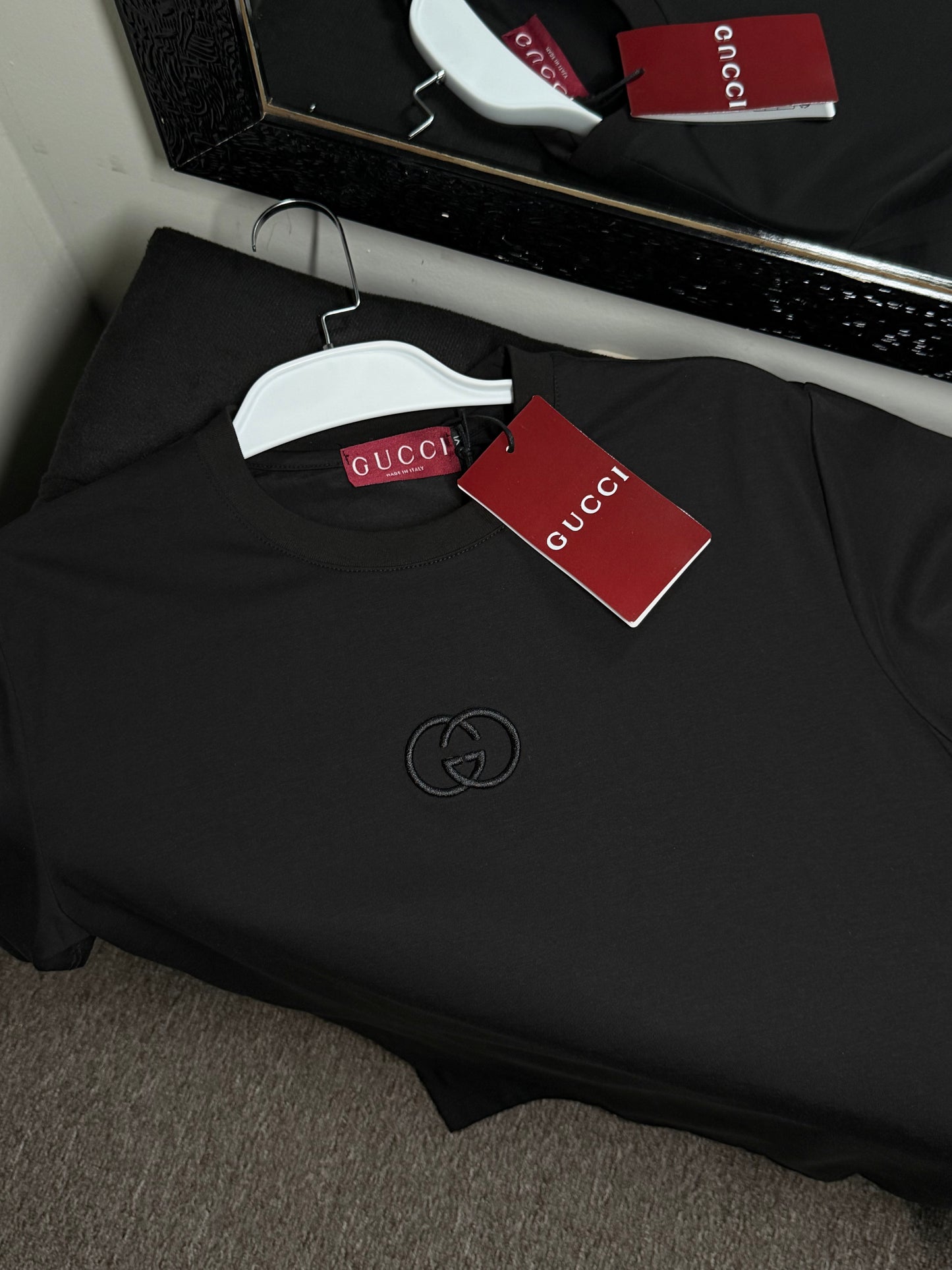Camiseta GUCCI - Lançamento