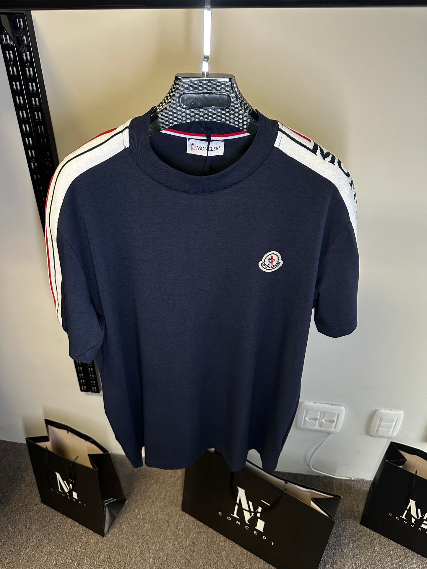 Camiseta MONCLER🇫🇷 - Azul Marinho