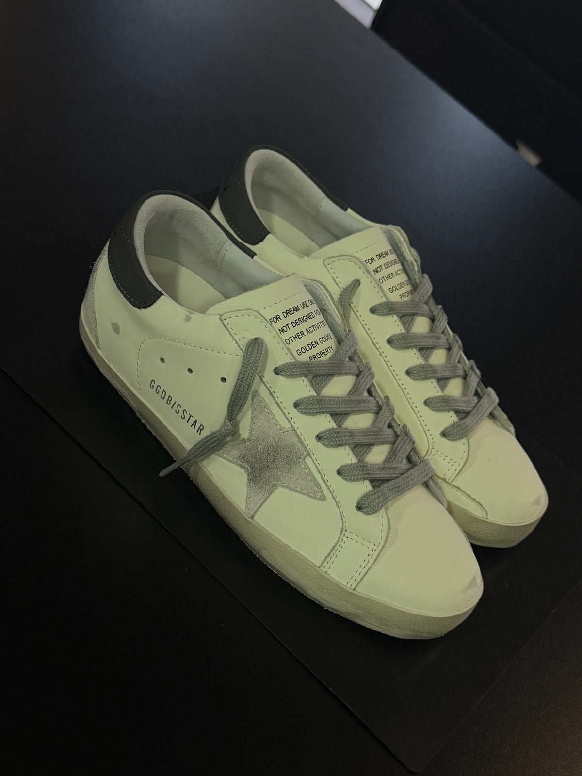Tênis GOLDEN GOOSE Superstar de cano baixo