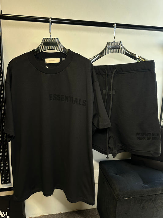 Conjunto ESSENTIALS - Fear Of God