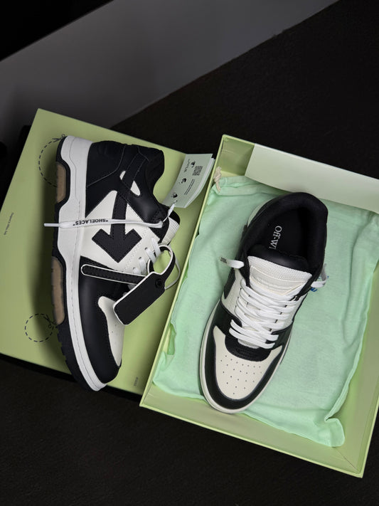 Tênis OFF-WHITE Out Of Office