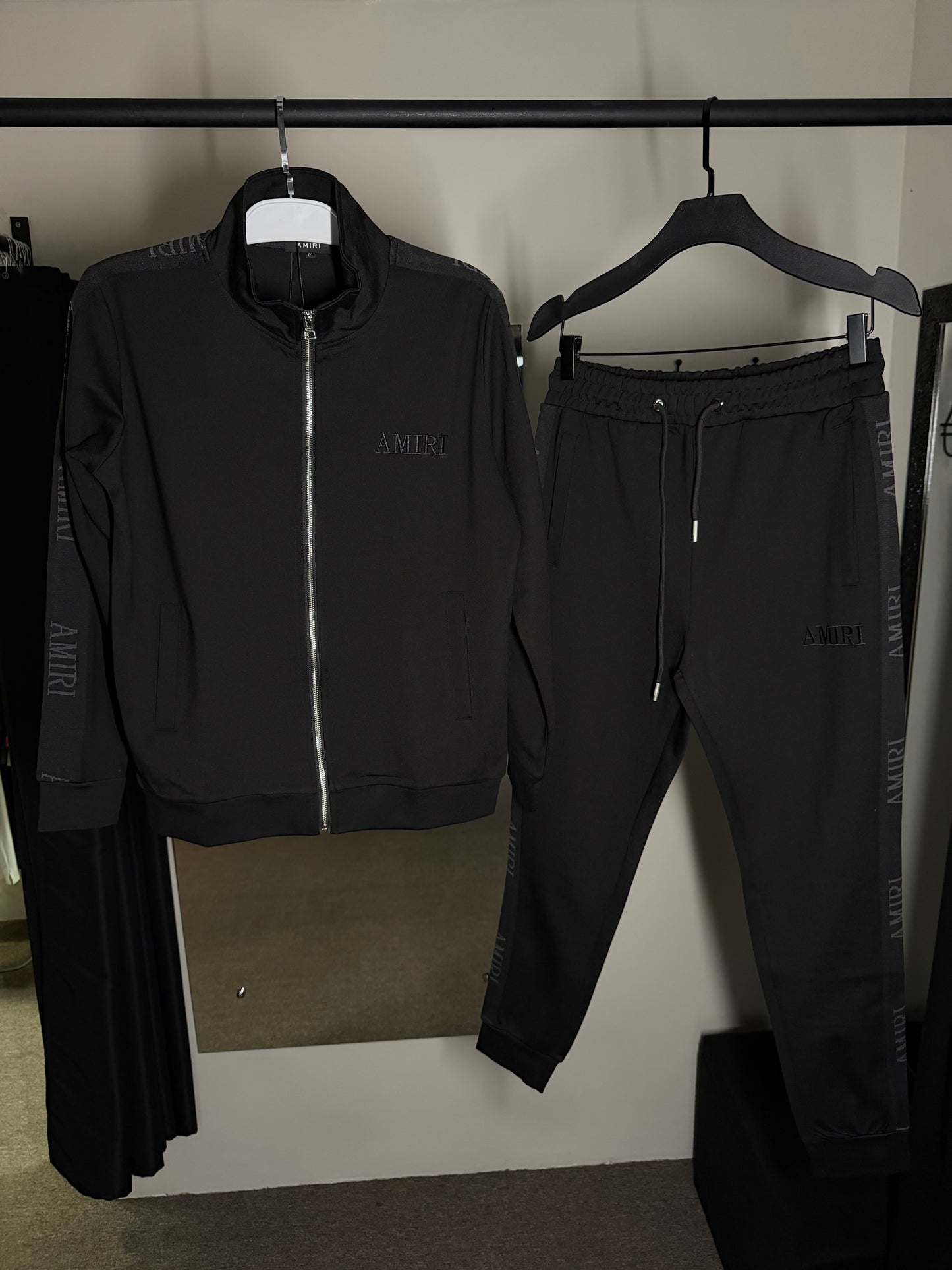 Conjunto AMIRI🇺🇸