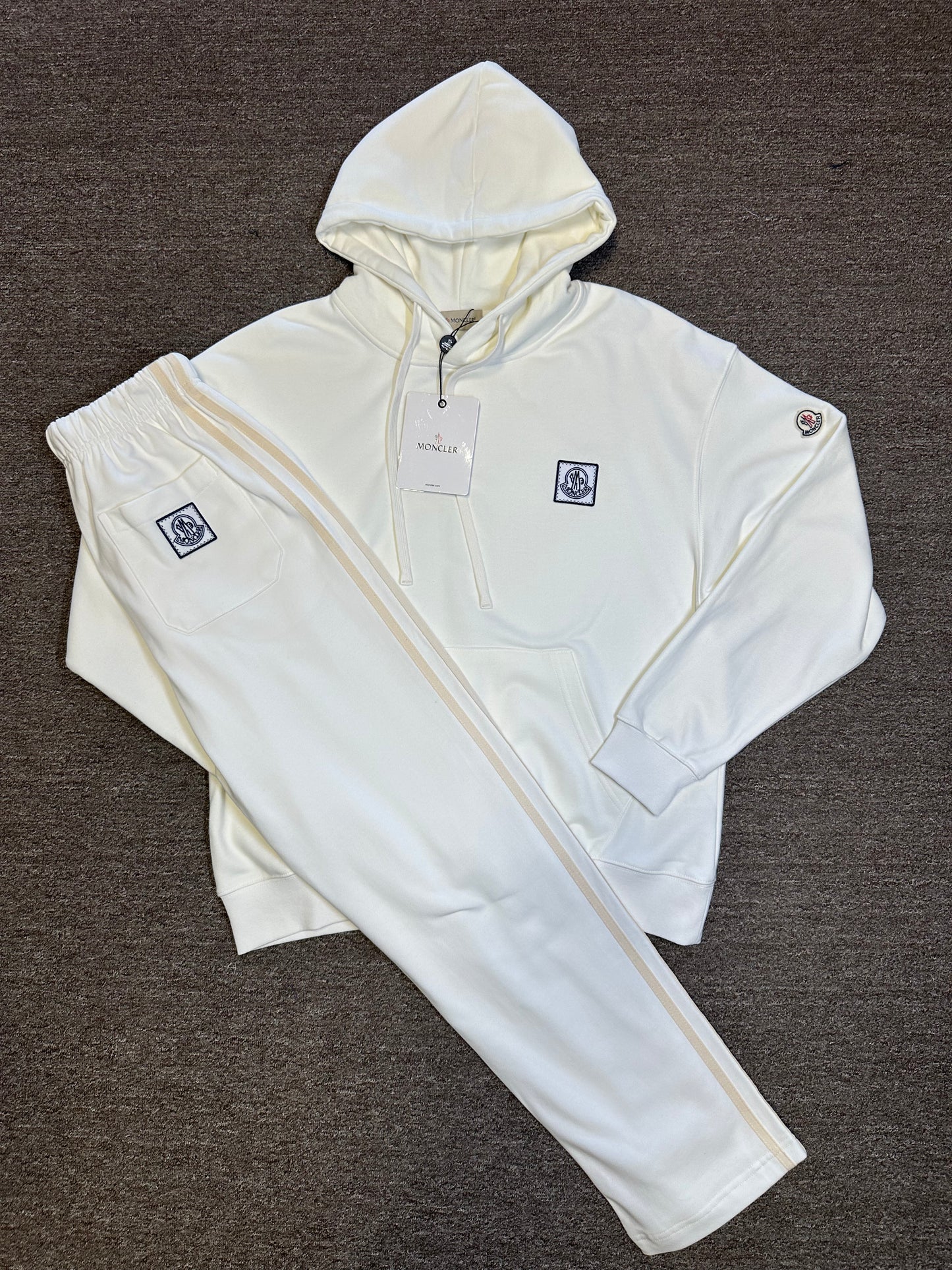 Conjunto MONCLER🇫🇷
