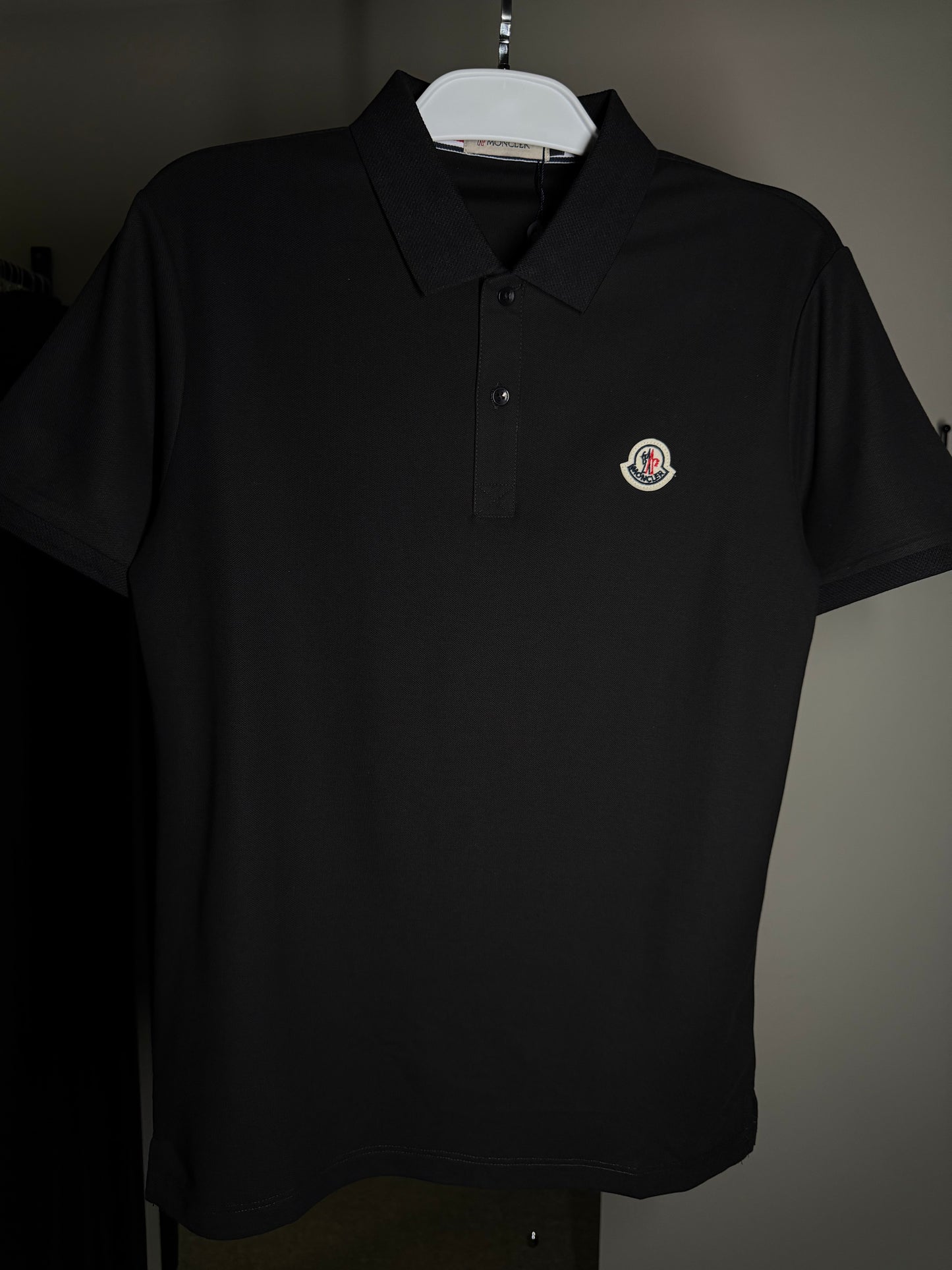 POLO MONCLER 🇫🇷 - Preta