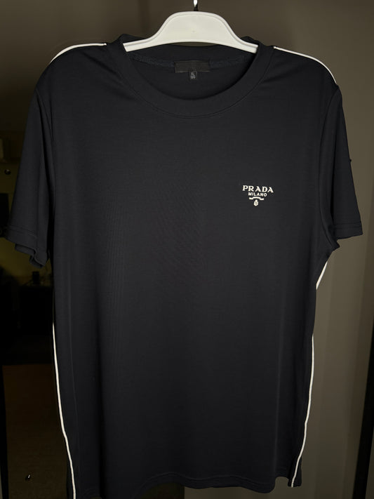 Camiseta PRADA Milano - Azul Marinho