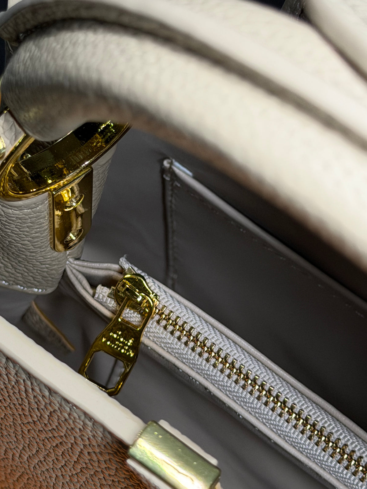 Bolsa LV Capucines MM