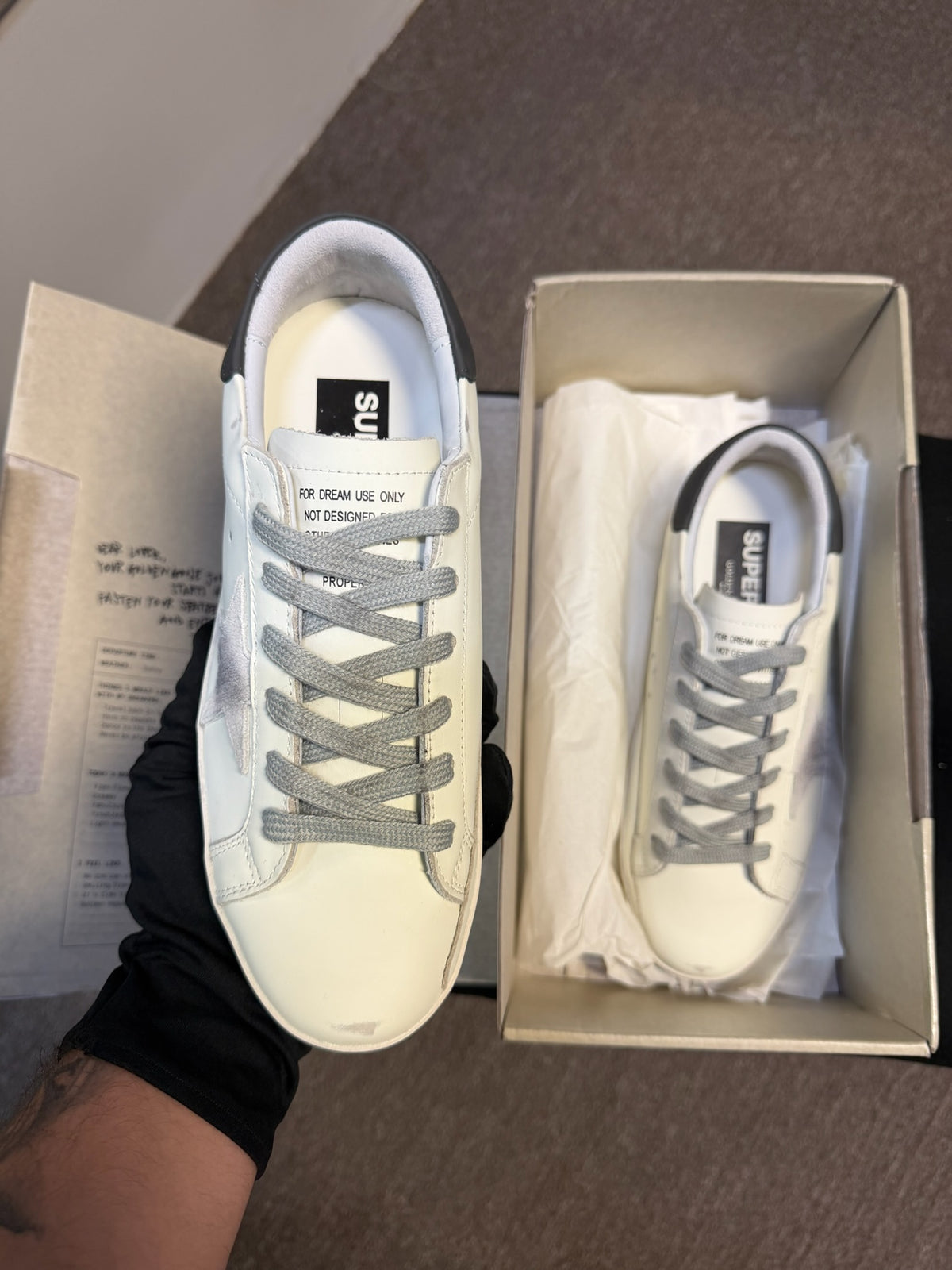 Tênis GOLDEN GOOSE Superstar de cano baixo