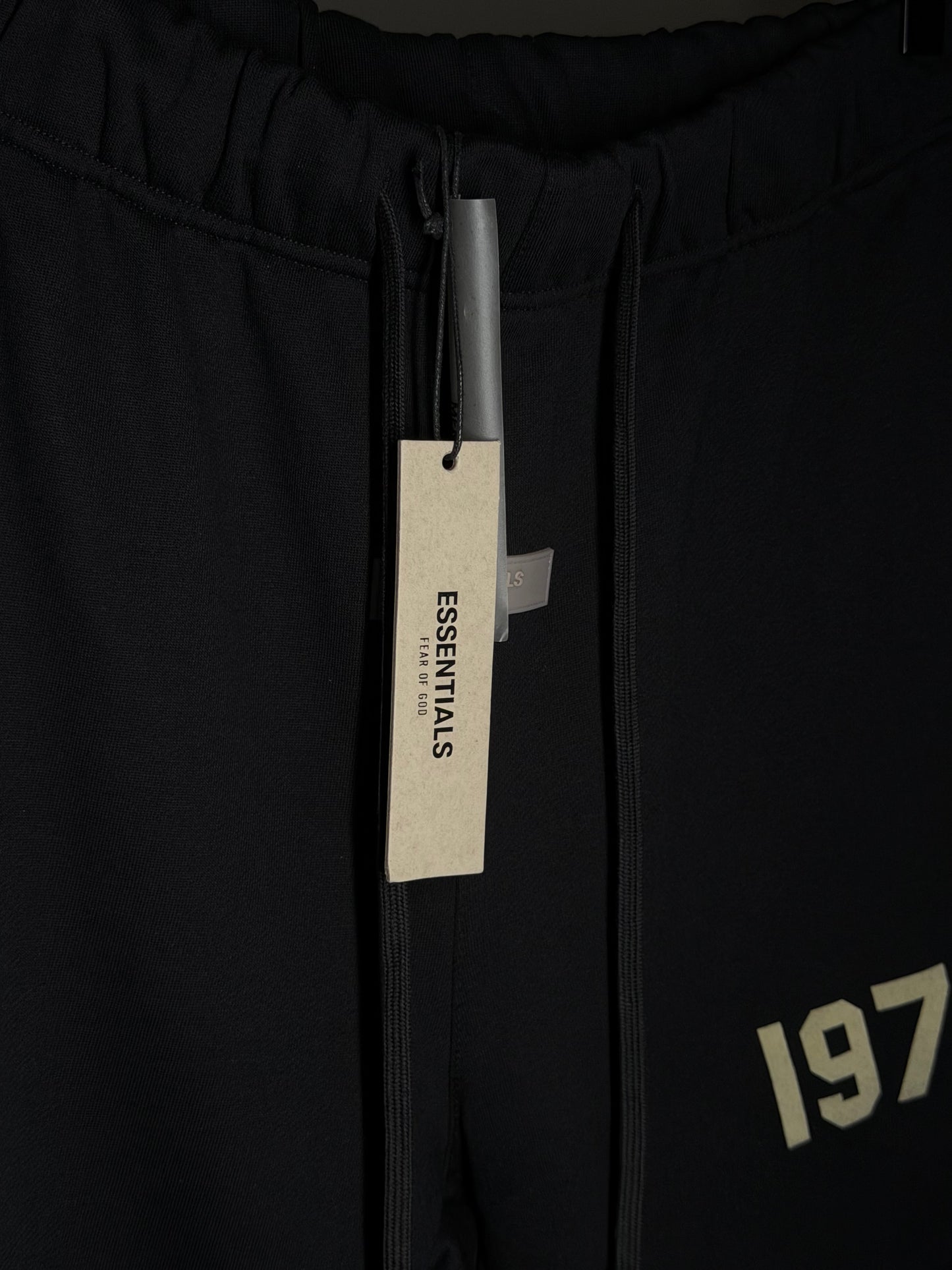 Conjunto ESSENTIALS - 1977