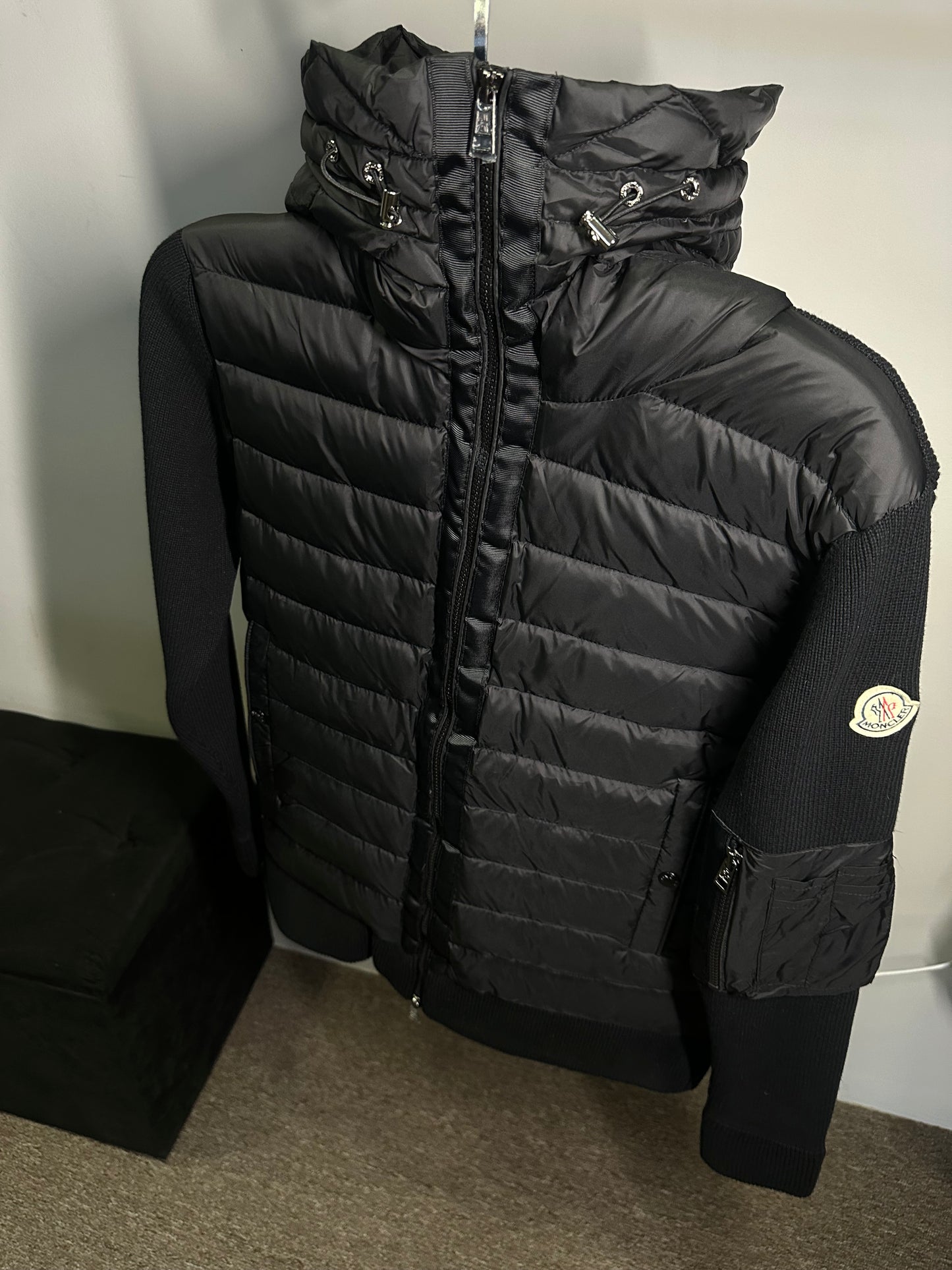 Jaqueta Cardigan MONCLER - com capuz