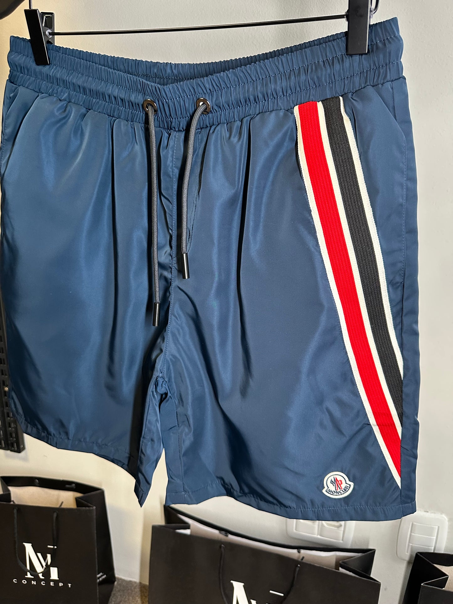 Short MONCLER