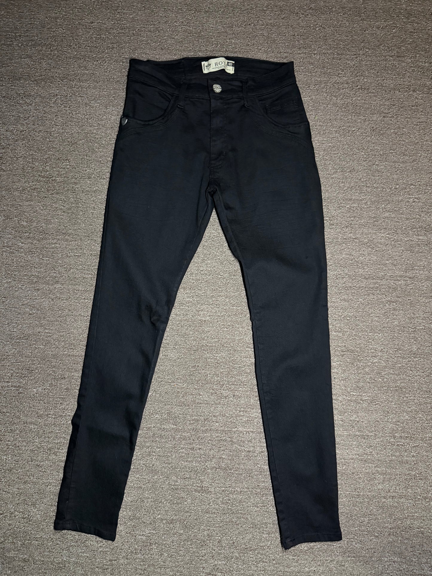 Calça Jeans Skinny - preta
