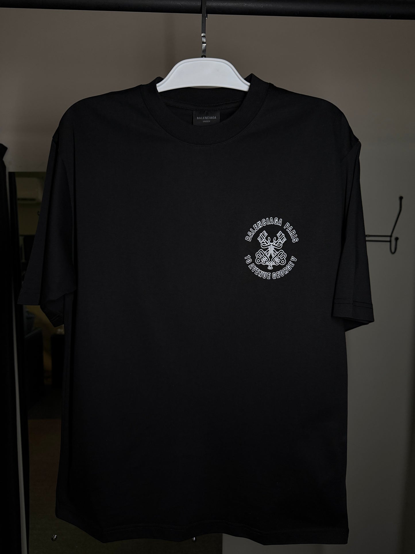 Camiseta BALENCIAGA - 10 Avenue George V