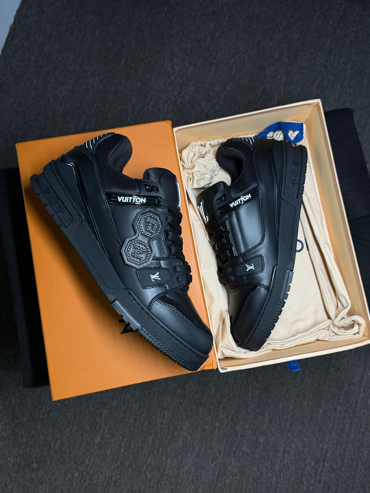 Tênis LV TRAINER