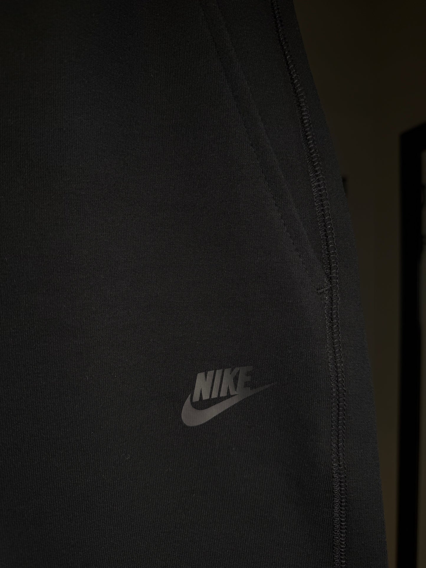 Bermuda NIKE TECH FLEECE - Preta