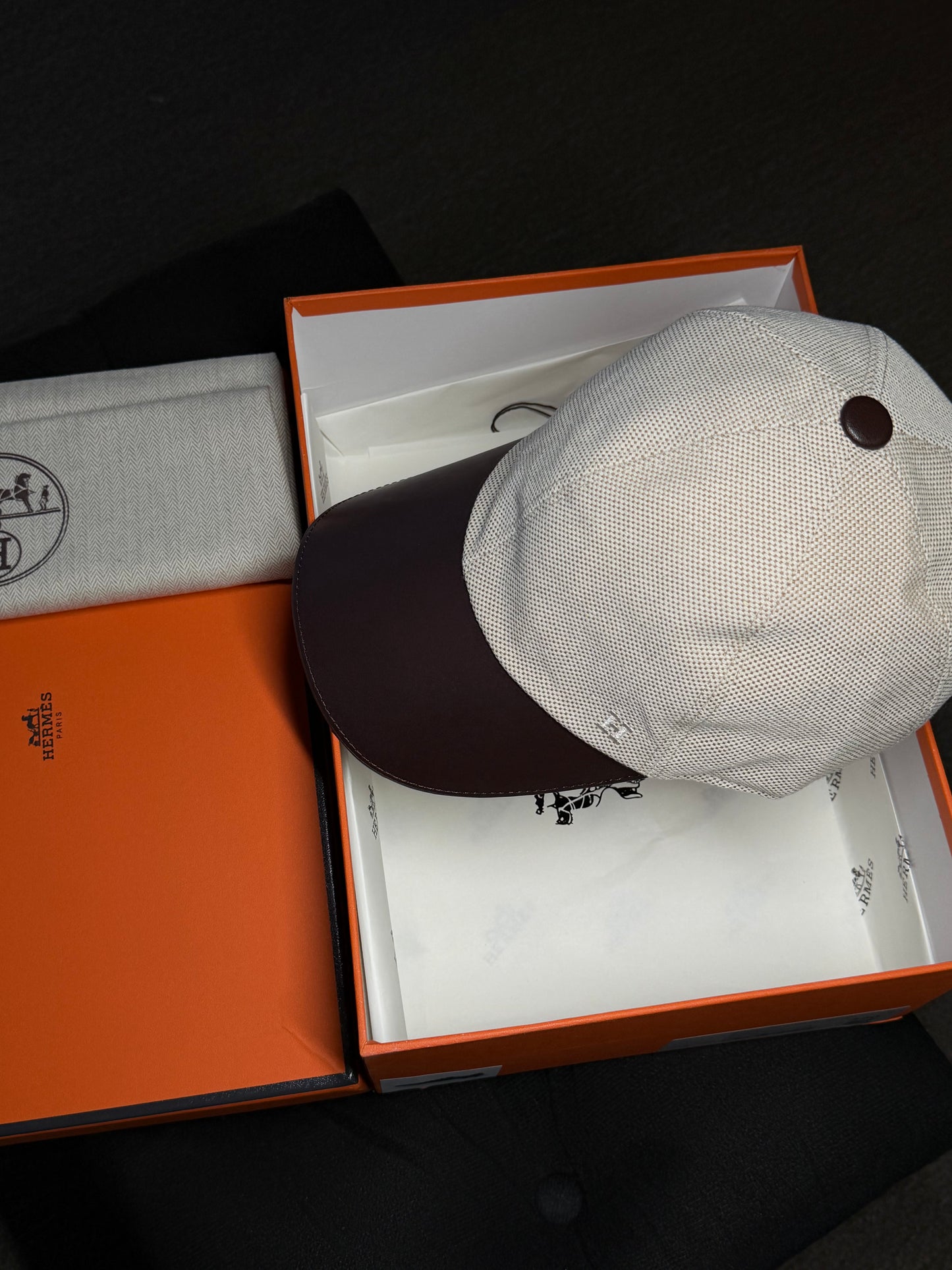 Boné HERMÈS
