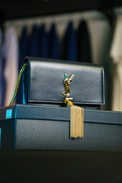 Bolsa YSL Kate pequena em couro