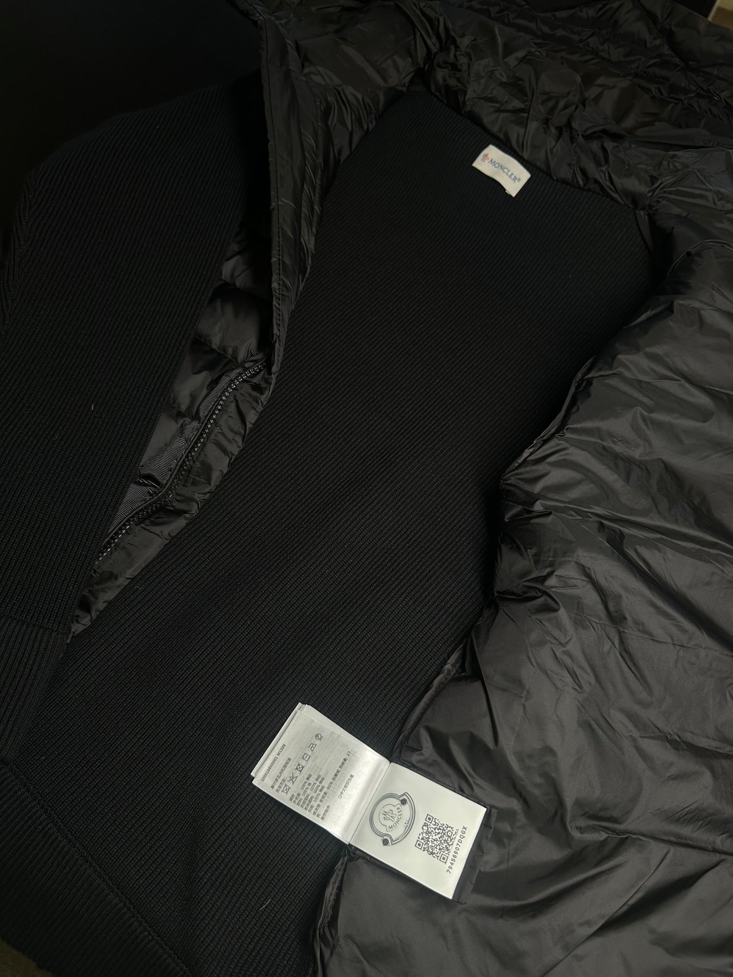 Jaqueta Cardigan MONCLER - com capuz