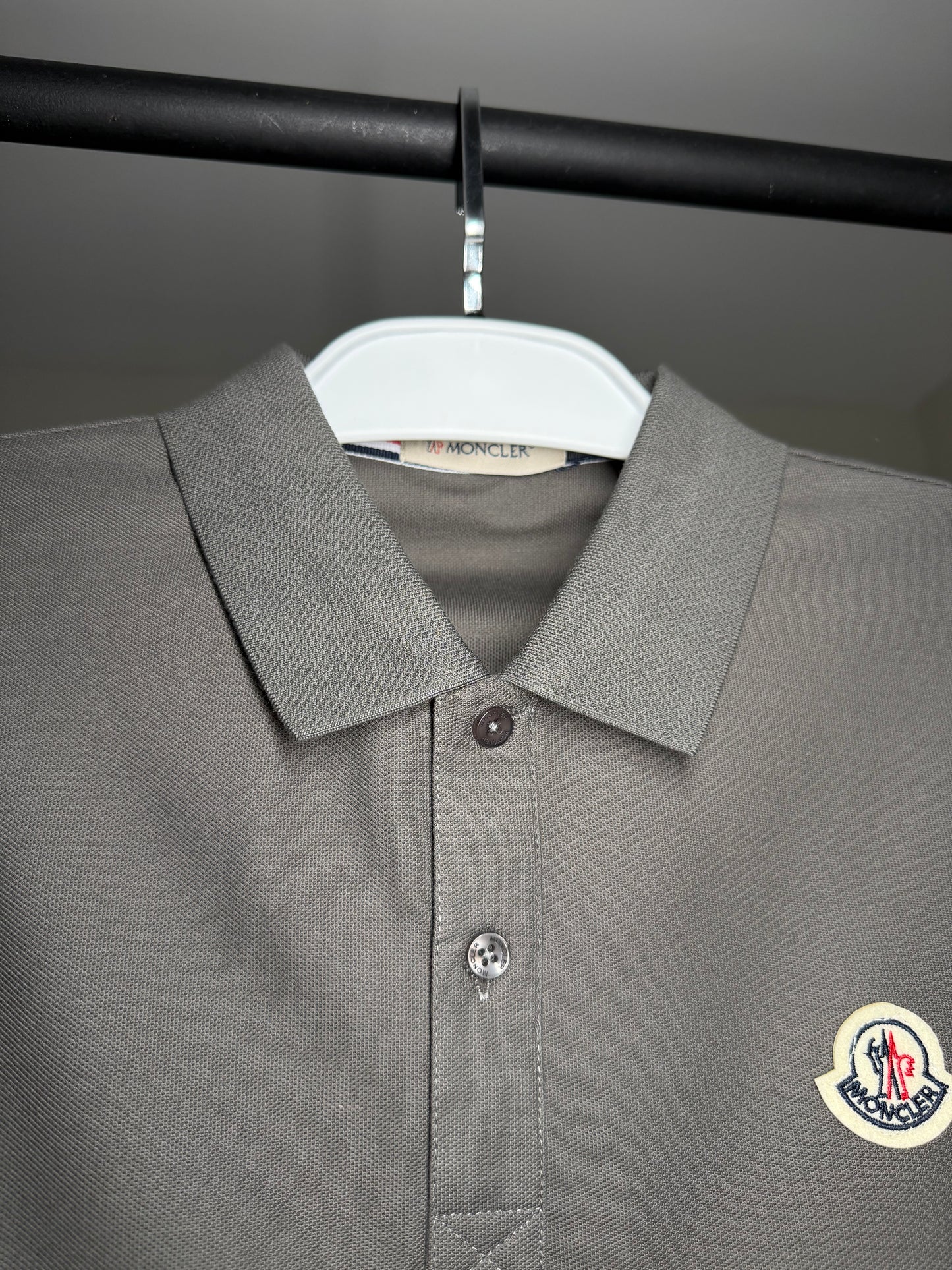POLO MONCLER 🇫🇷 - Cinza