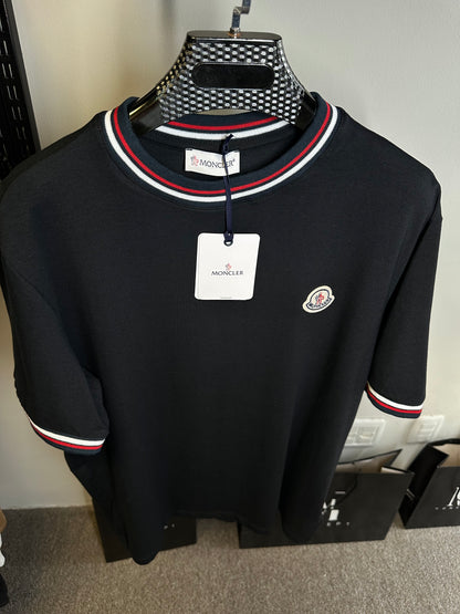 Camiseta MONCLER🇫🇷 - preta