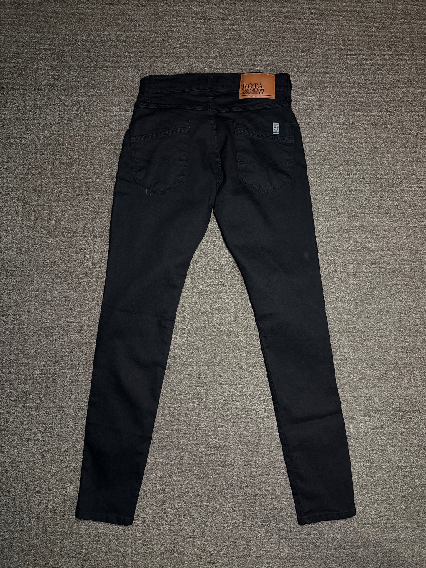Calça Jeans Skinny - preta