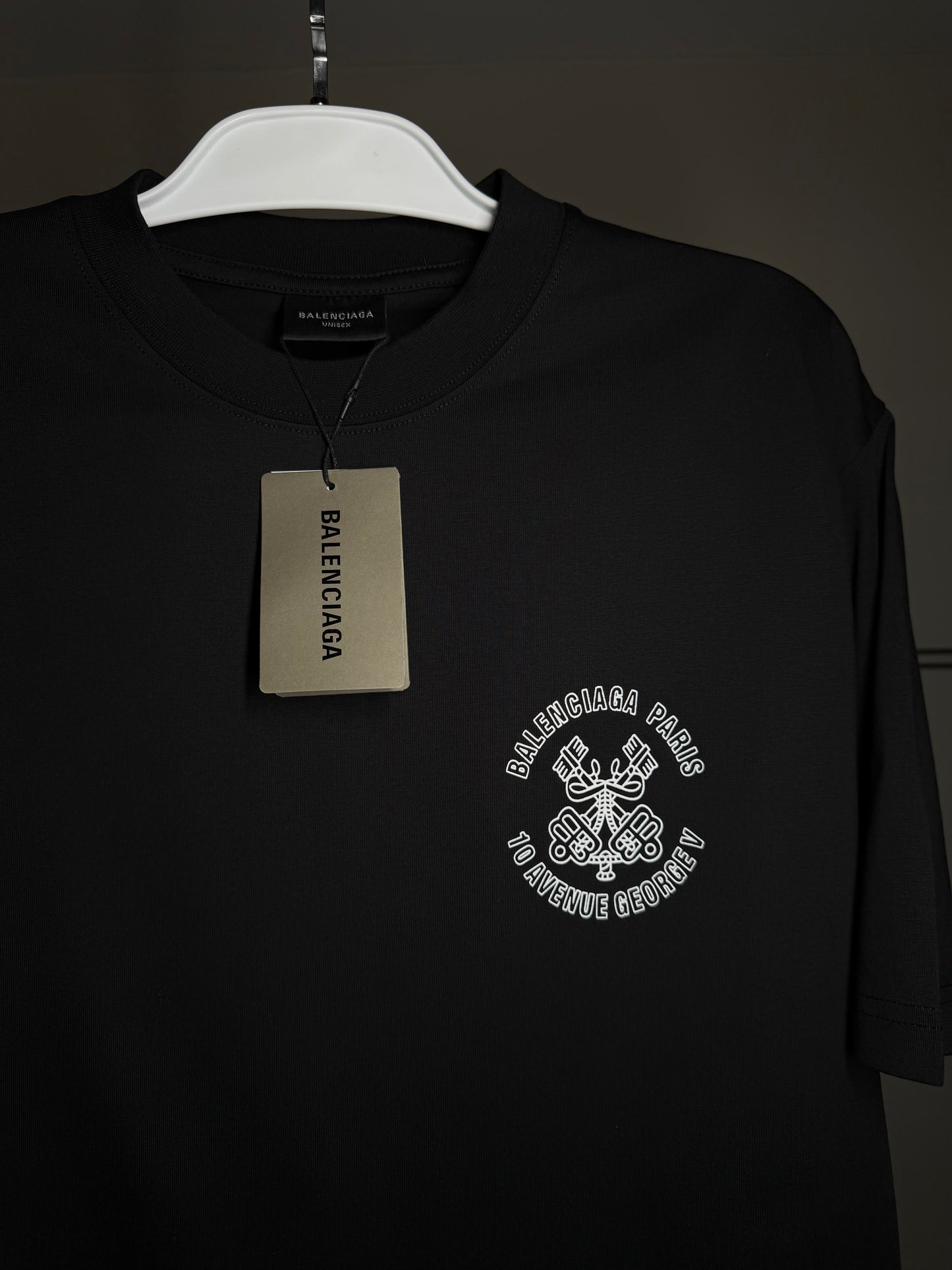 Camiseta BALENCIAGA - 10 Avenue George V