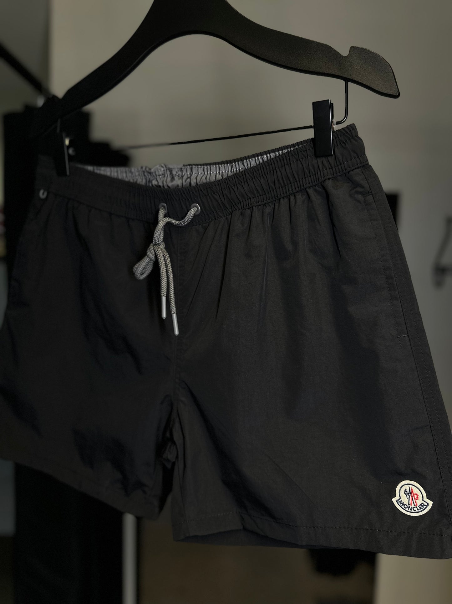 Short MONCLER