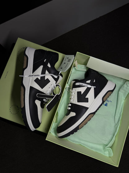 Tênis OFF-WHITE Out Of Office