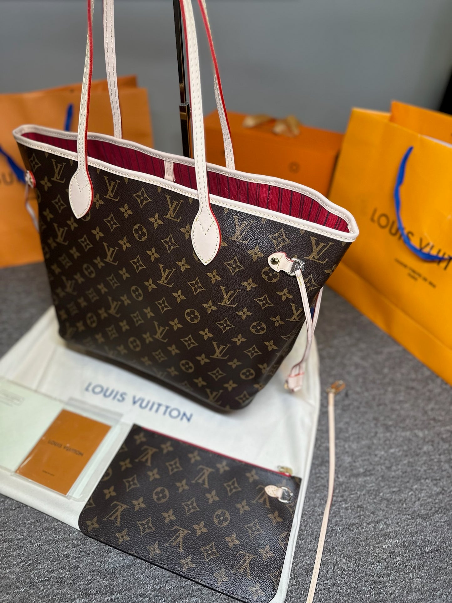 Bolsa LV Monograma Neverfull