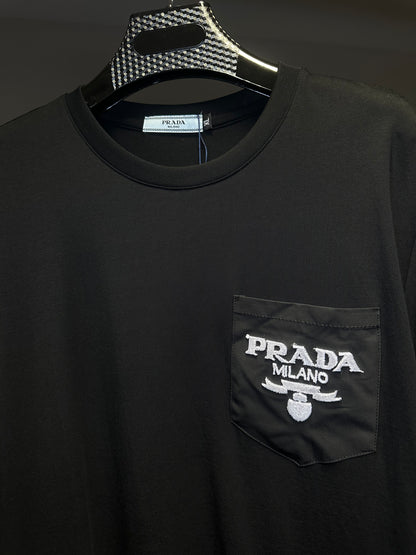 Camiseta Prada