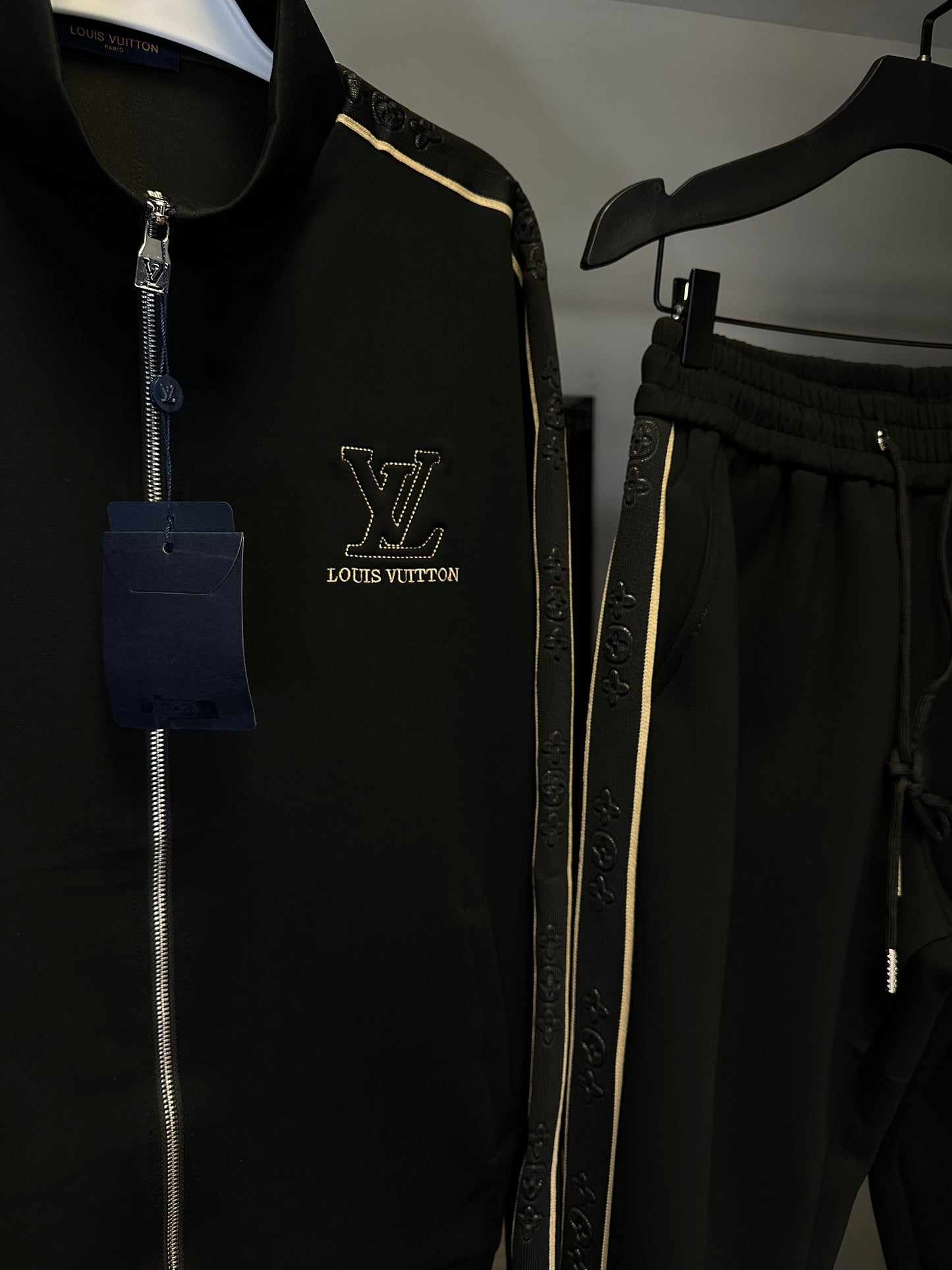 Conjunto LOUIS VUITTON🇫🇷