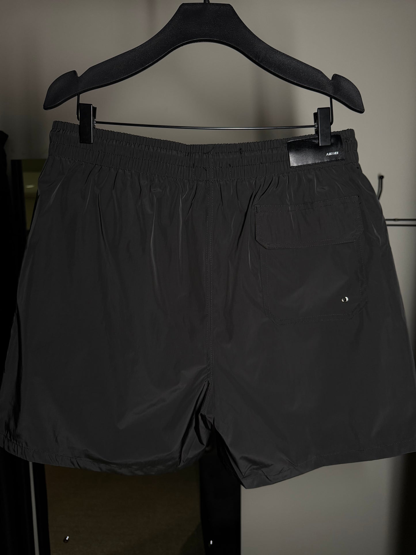 Short AMIRI