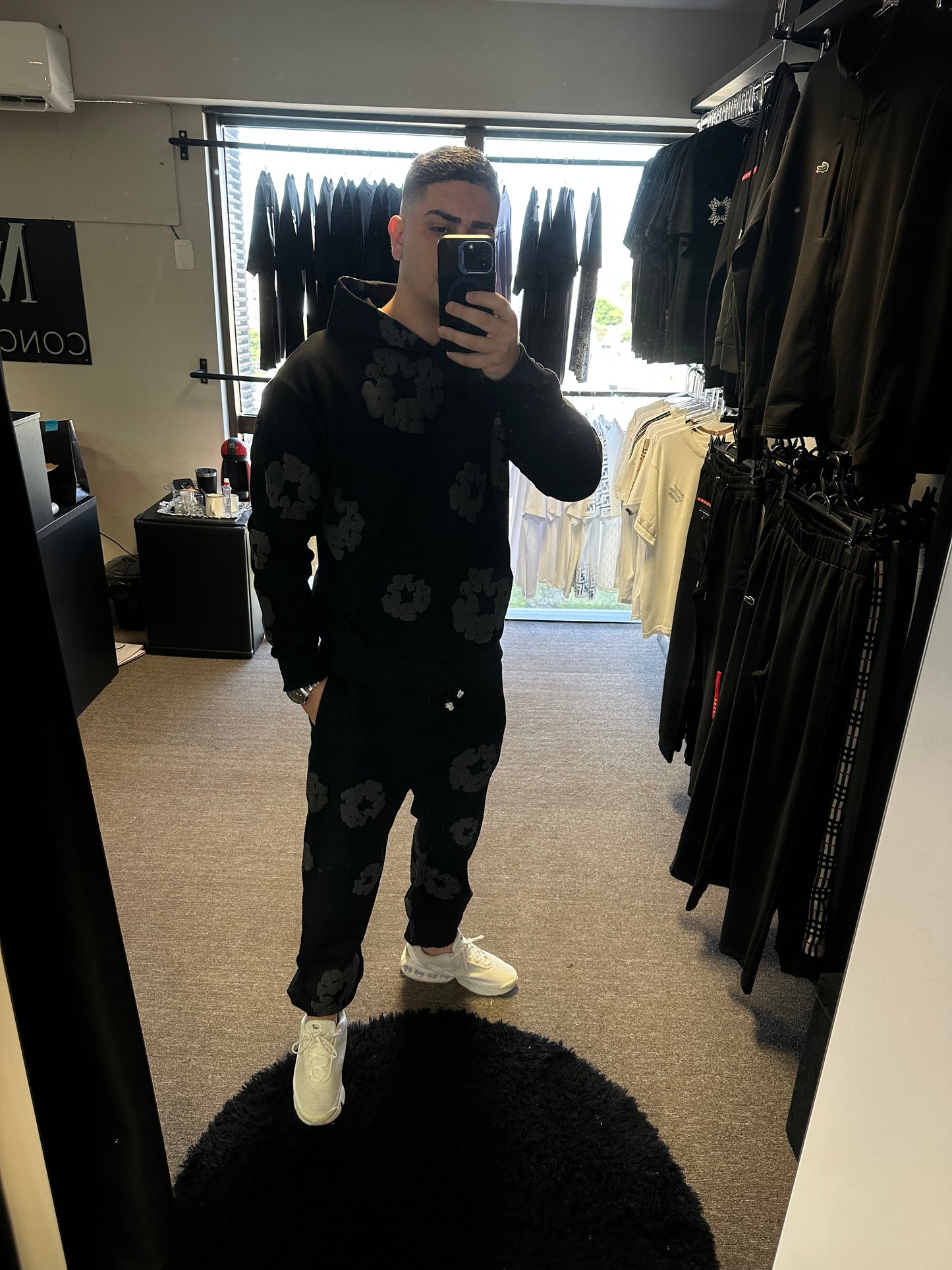 Conjunto DENIM TEARS