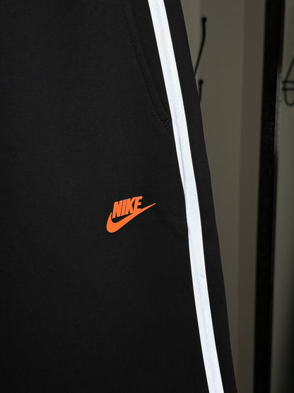 Conjunto NIKE TECH FLEECE