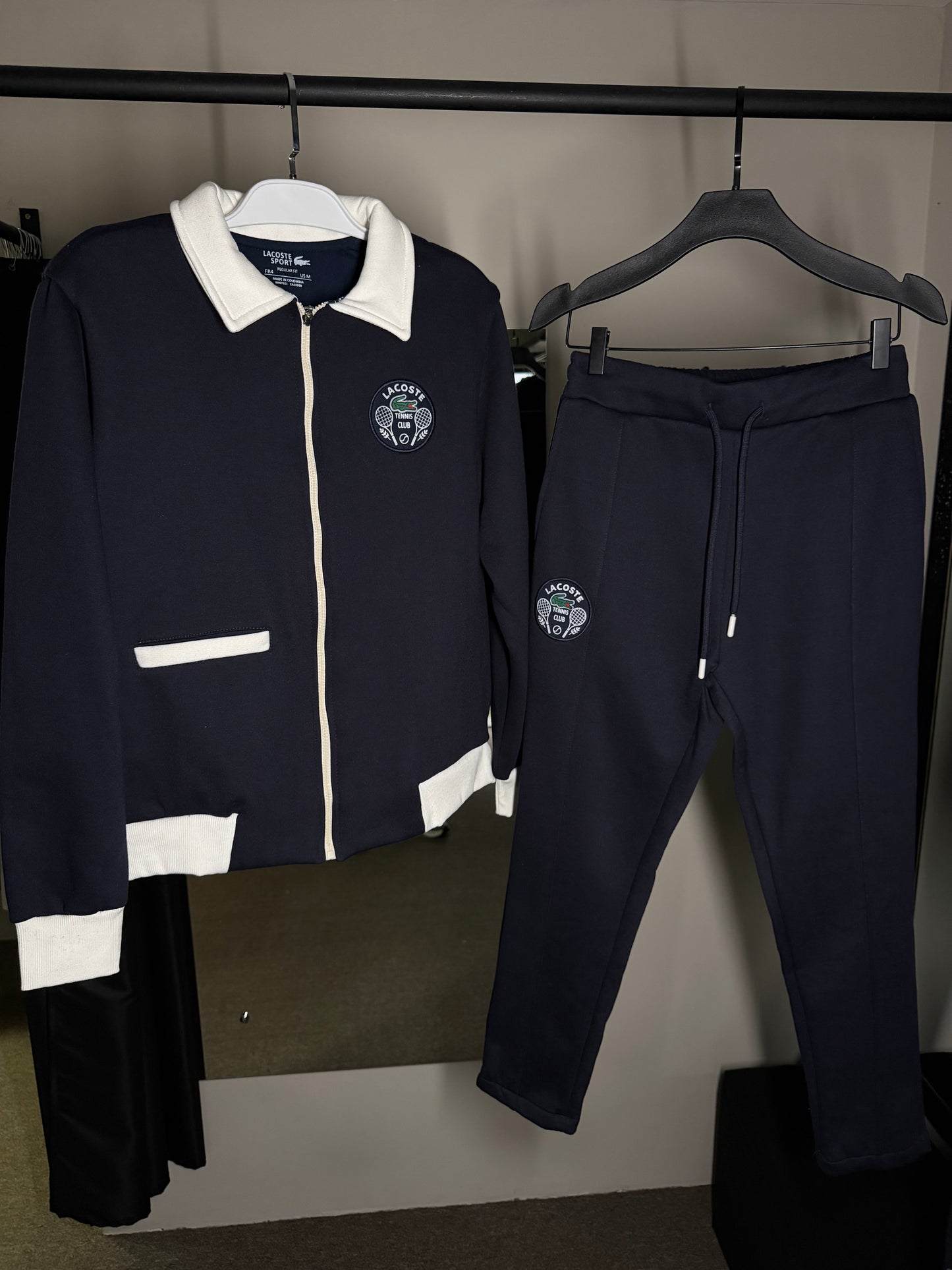 Conjunto Lacoste - Tennis Club