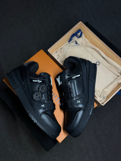 Tênis LV TRAINER