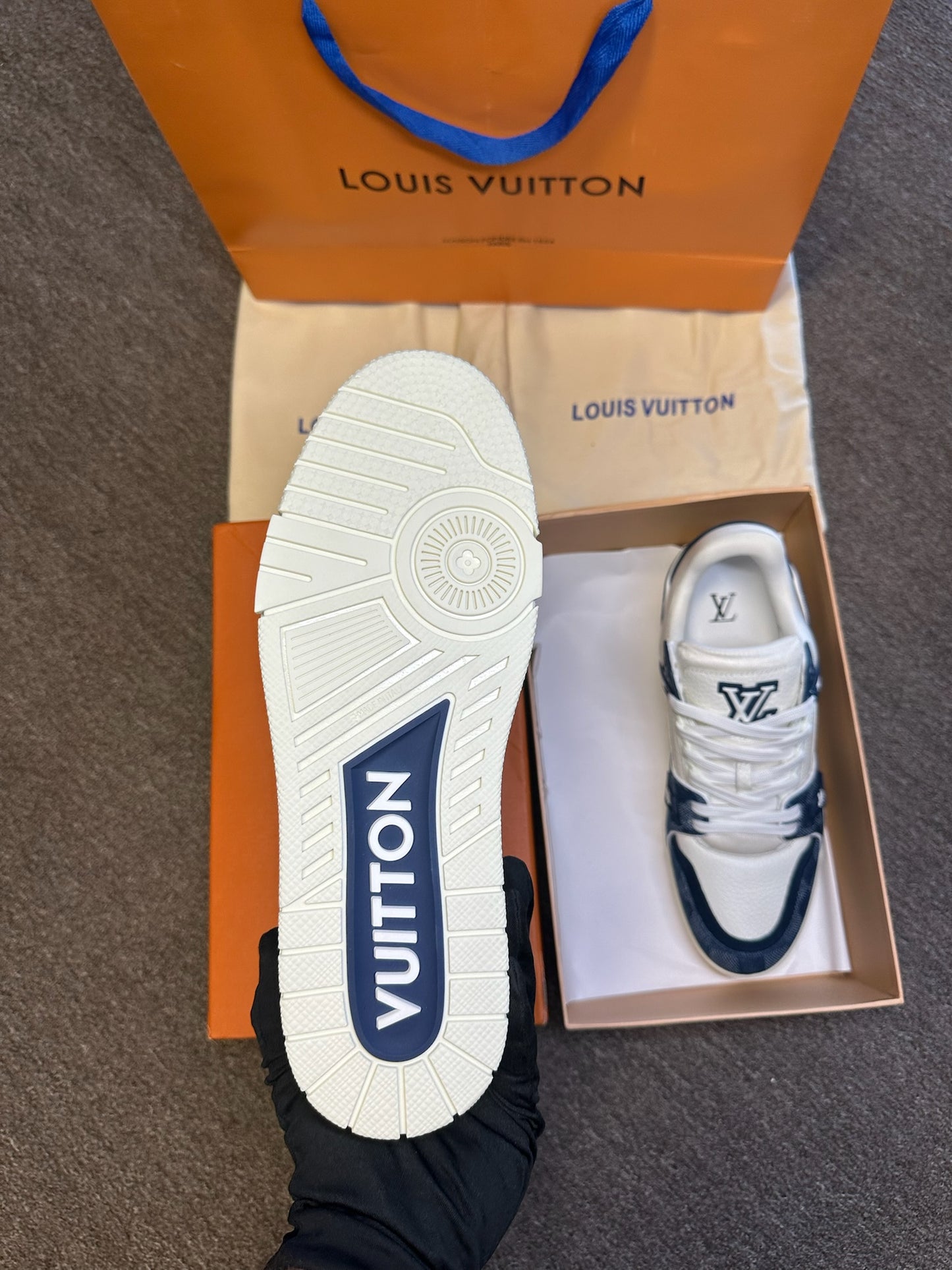Tênis LV TRAINER