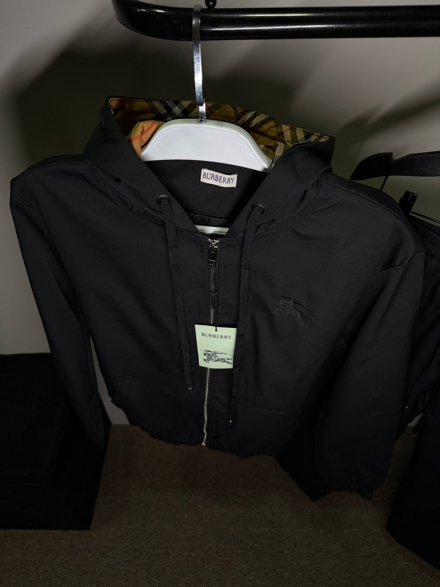 Conjunto BURBERRY