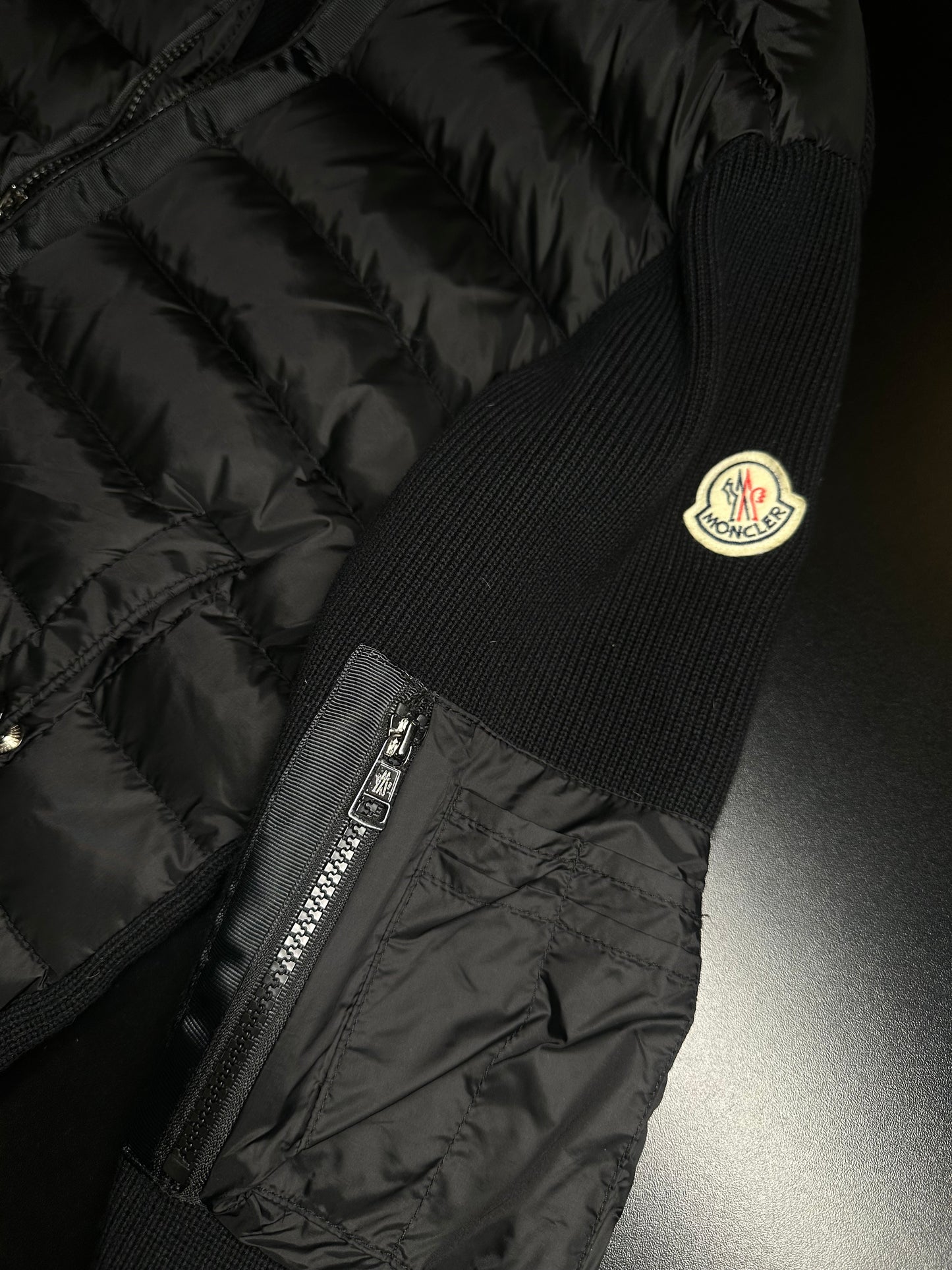 Jaqueta Cardigan MONCLER - com capuz