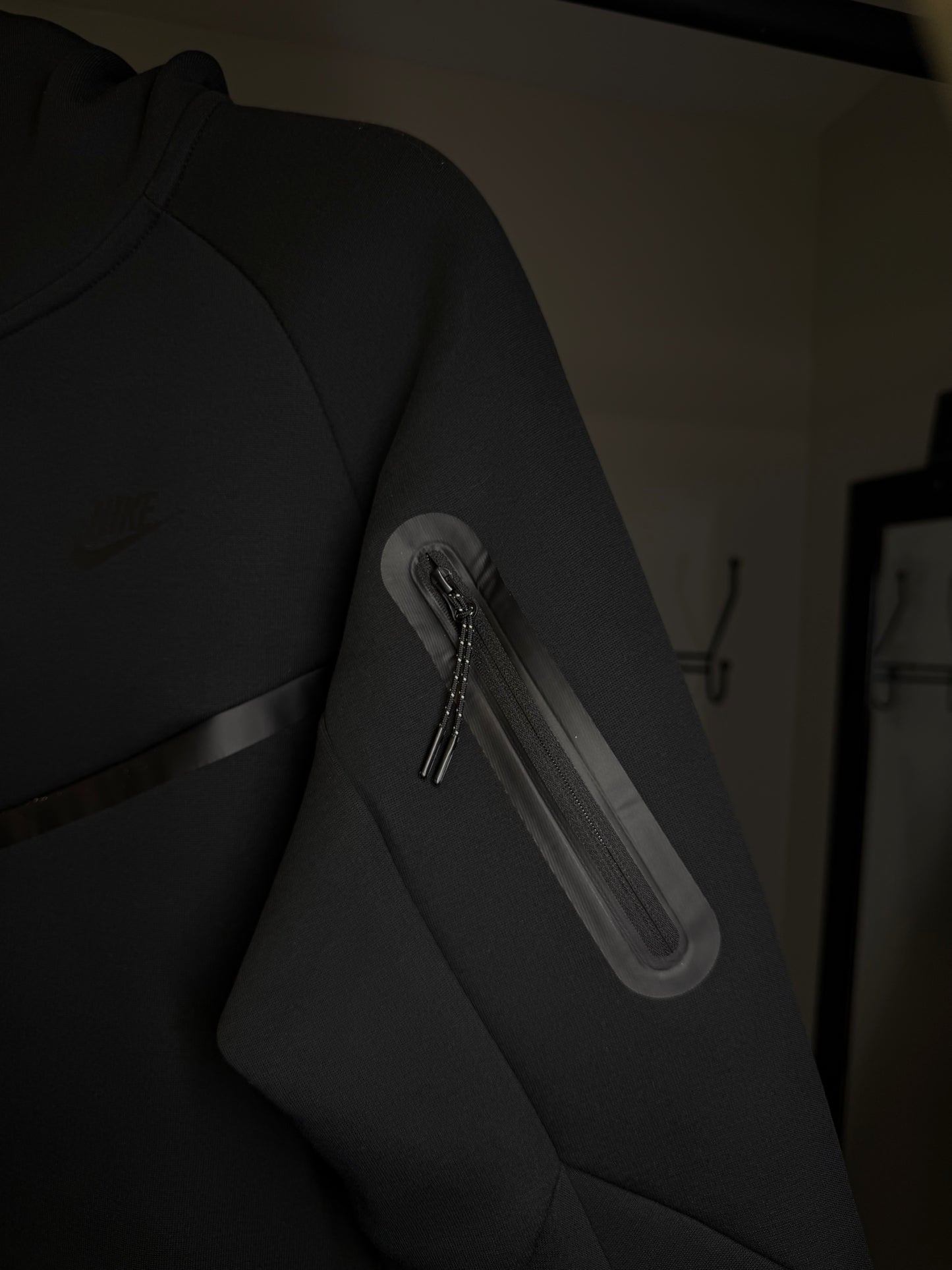 Casaco NIKE TECH FLEECE - Preto