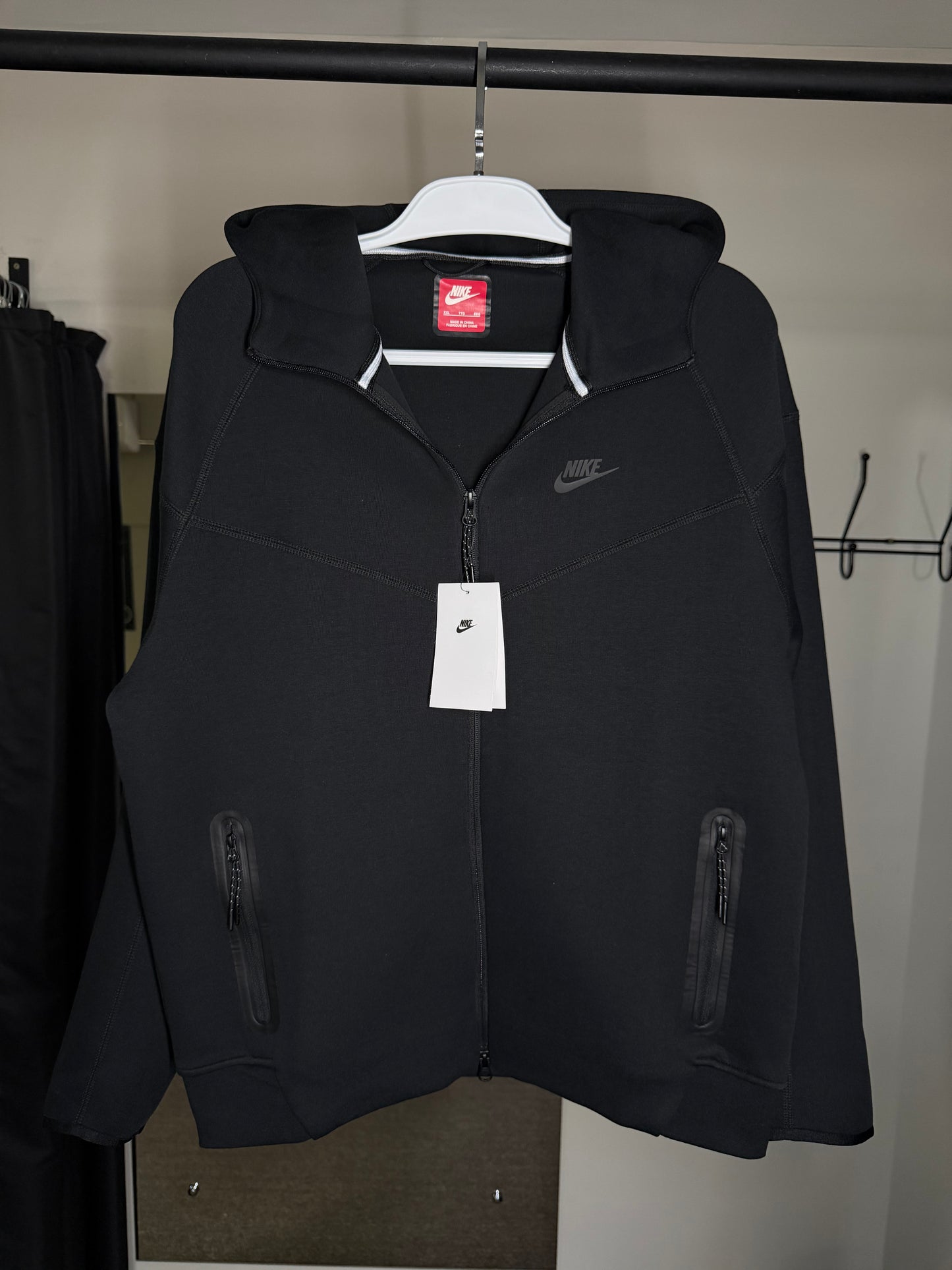 Casaco NIKE TECH FLEECE - Preto