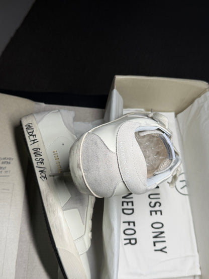 Tênis GOLDEN GOOSE Superstar de cano baixo