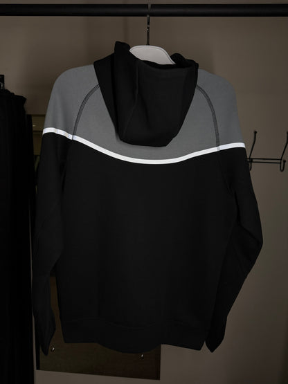 Conjunto NIKE TECH FLEECE