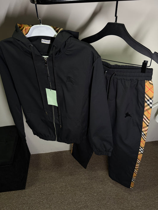 Conjunto BURBERRY