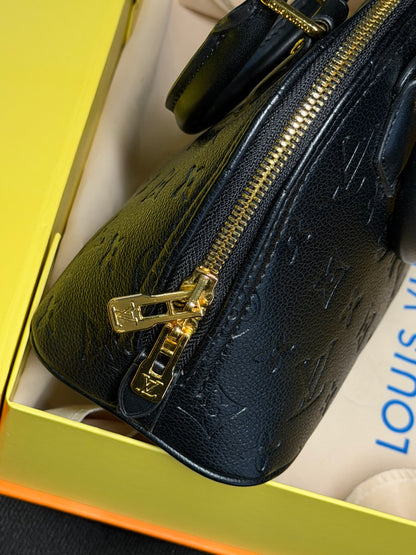 Bolsa Alma BB Louis Vuitton - Preta