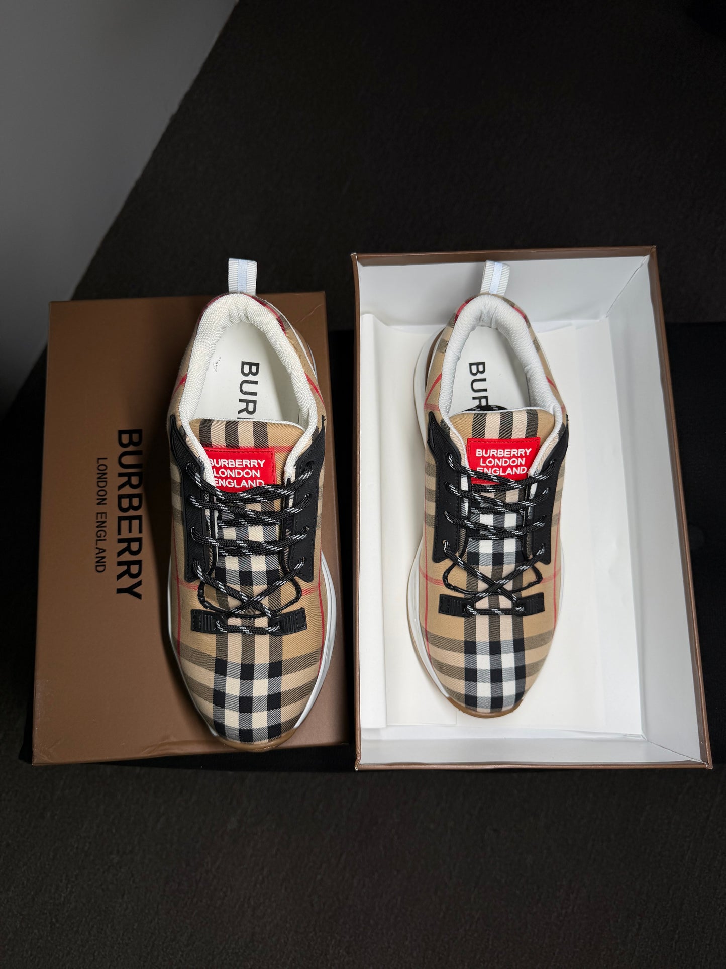 Tênis BURBERRY - England