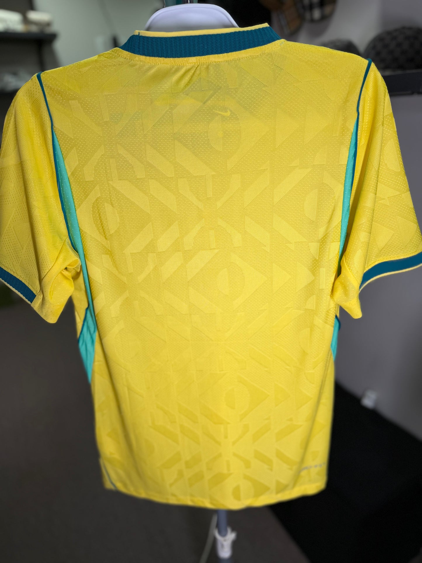 Camisa Brasil Nike I 2026/27 Jogador Masculina 1:1 Amarela