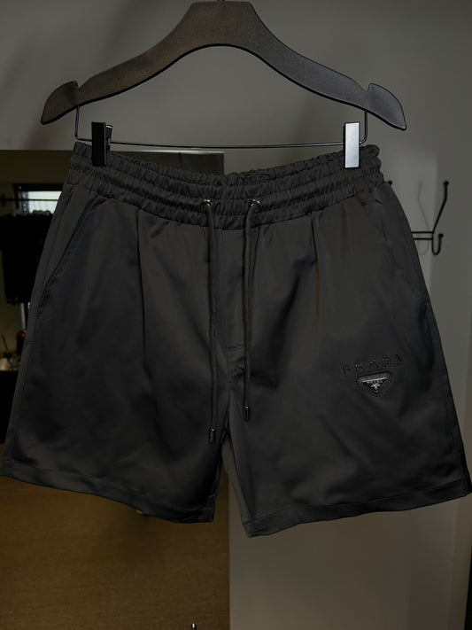 Short PRADA🇮🇹